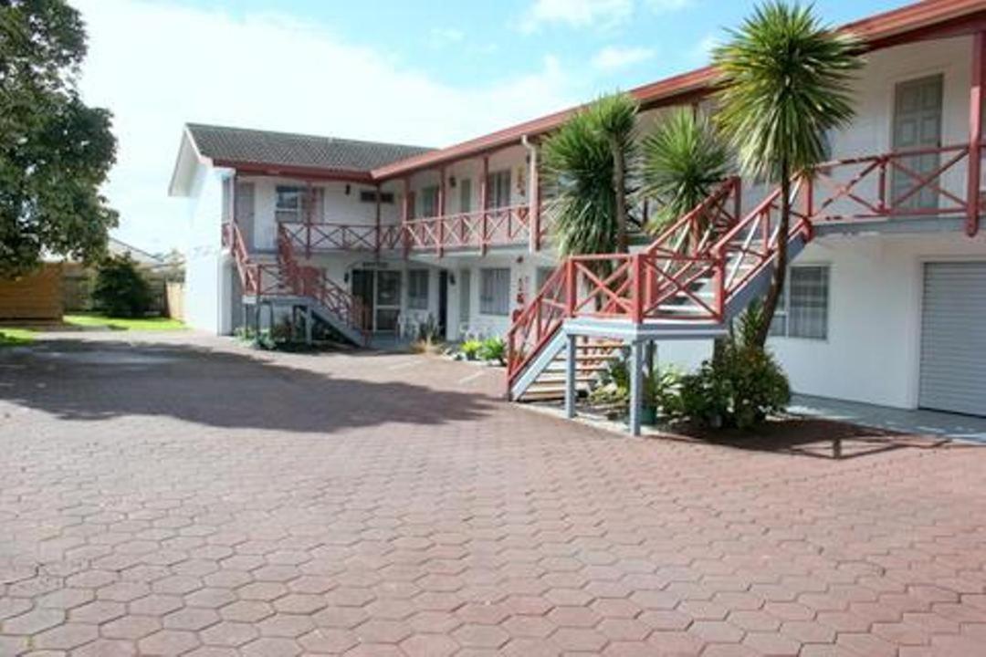 Burgundy Rose Motel Whangarei Extérieur photo